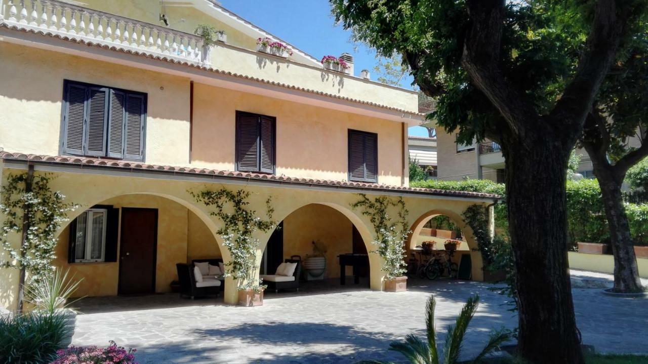 Villa Orsini Рим Екстер'єр фото